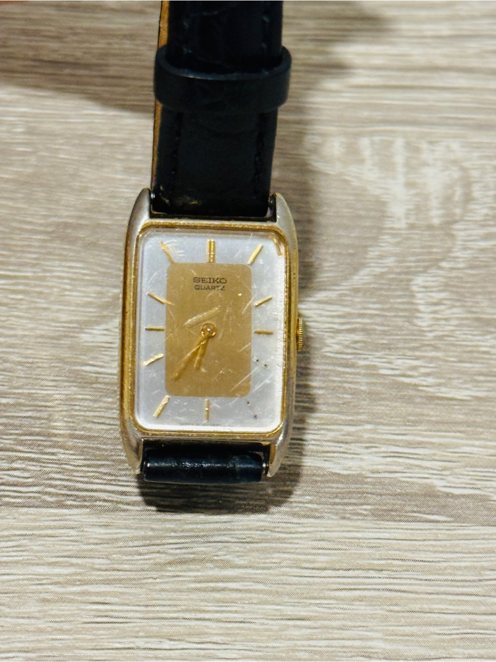 Vintage Seiko Quartz Women's Tank Watch Two-Tone Gold Silver 1400-5270 For Parts - Picture 9 of 9